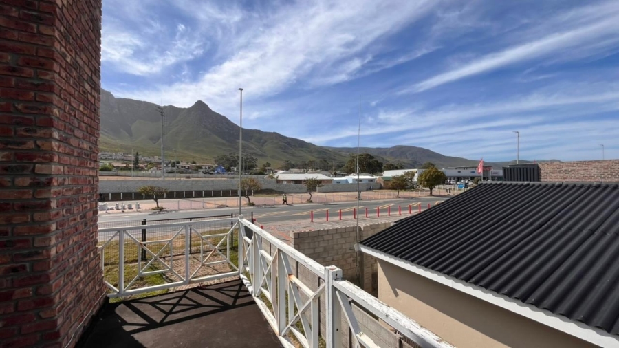 3 Bedroom Property for Sale in Kleinmond Western Cape